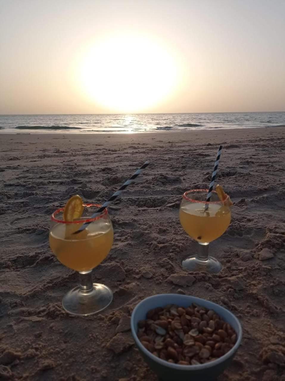 Chez Medzo Et Patou Hotel Popenguine Екстериор снимка