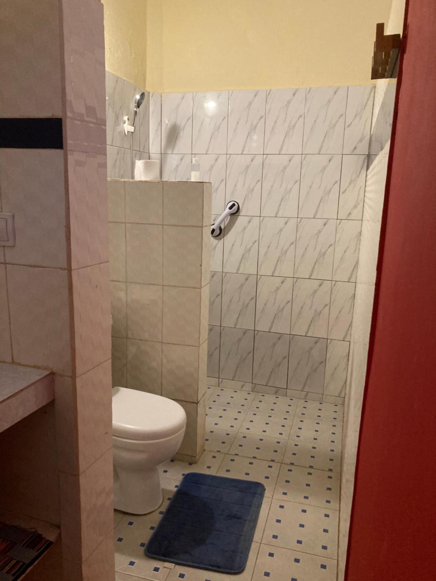 Chez Medzo Et Patou Hotel Popenguine Екстериор снимка