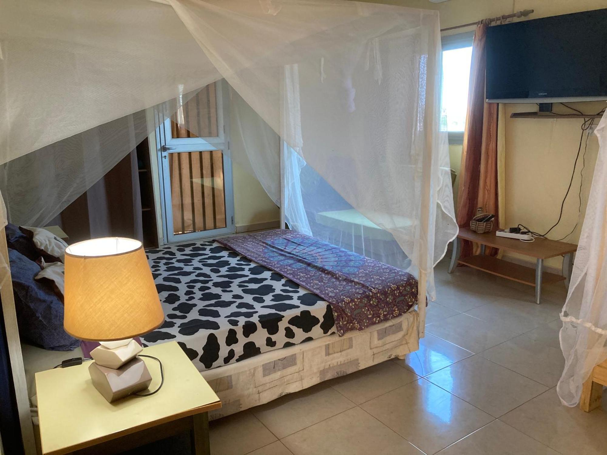 Chez Medzo Et Patou Hotel Popenguine Екстериор снимка